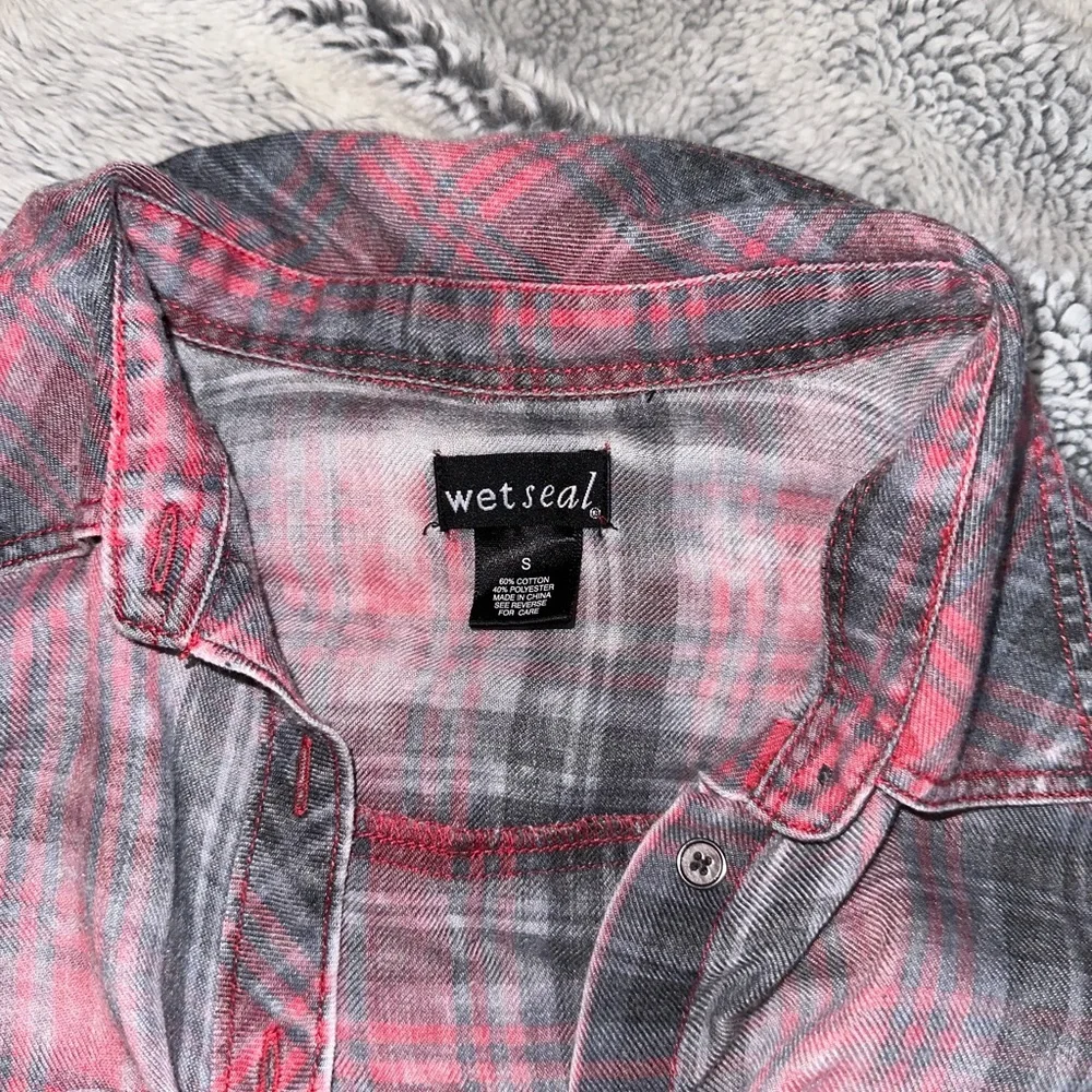 Plaid button down - Picture 4 of 7